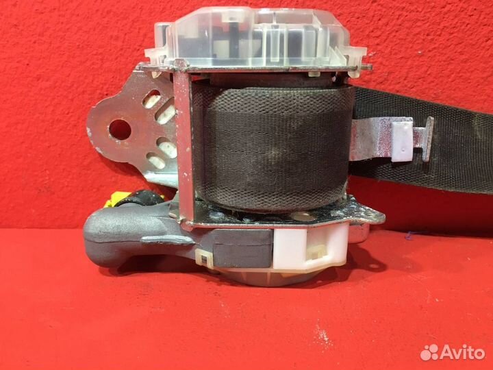 Ремень безопасности передний правый Hyundai Santa