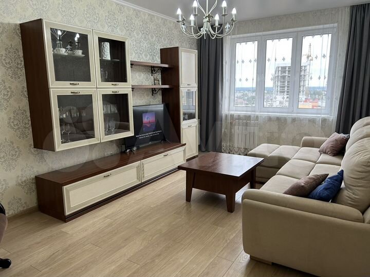 2-к. квартира, 72 м², 14/16 эт.