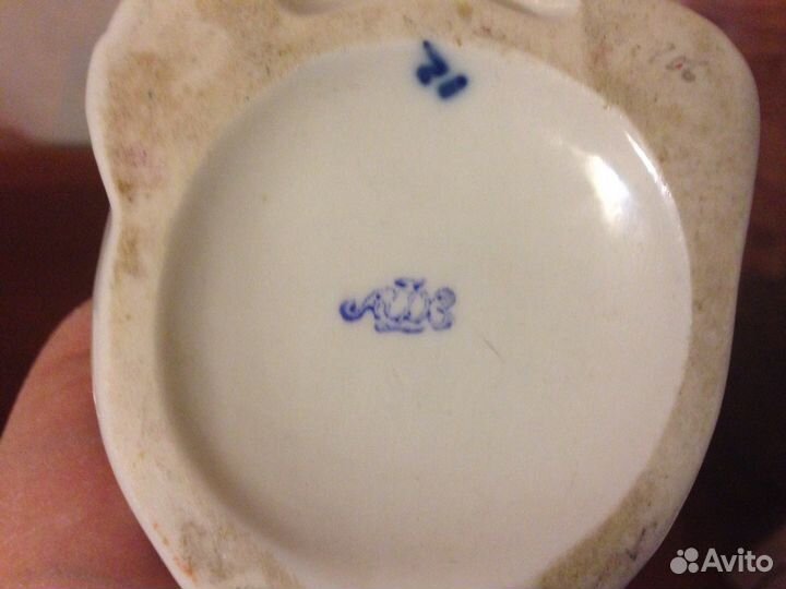 Фарфоровая карандашница лфз