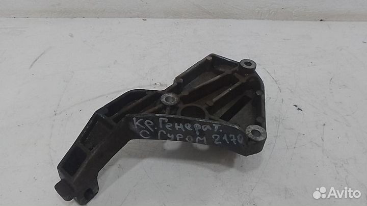 Кронштейн генератора LADA Priora 21713 1.6