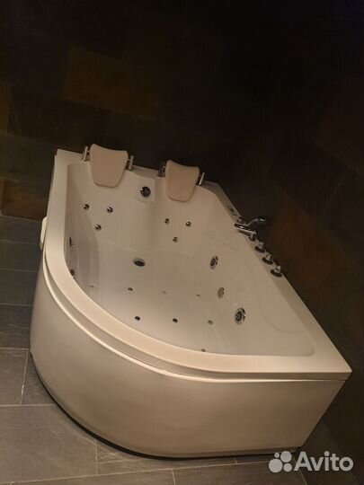 Джакузи б/у 1800*1200