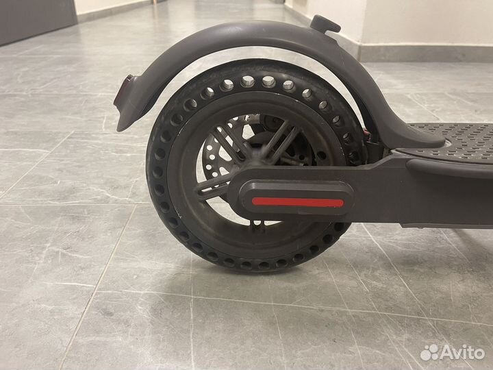 Электросамокат xiaomi m365 pro