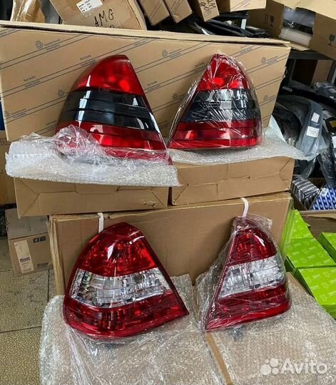 Задние фары Mercedes-benz W202