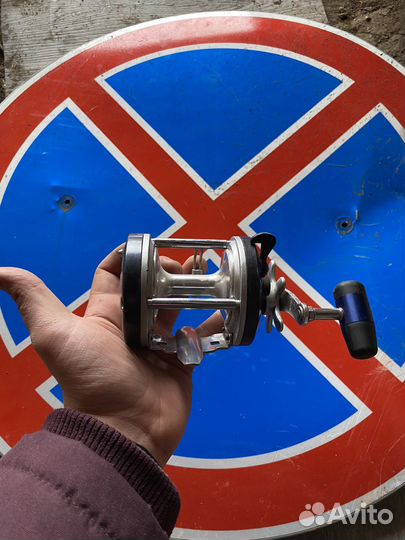 Катушка рыболовная бу