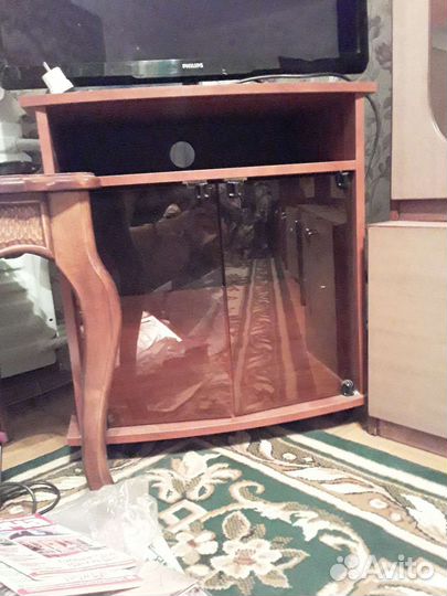 Тумба под телевизор