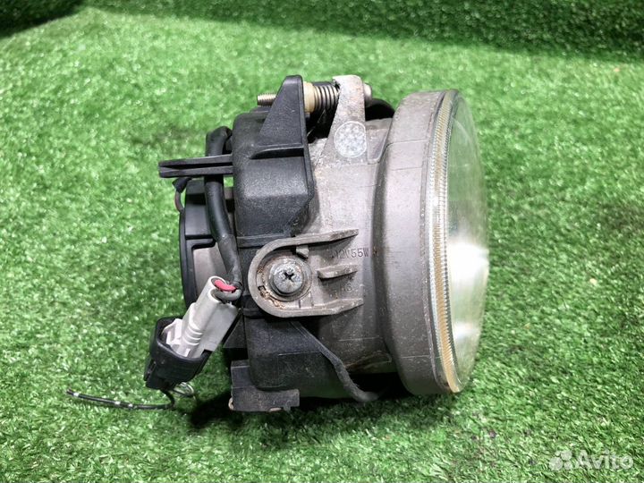 Фара противотуманная передняя правая Subaru Legacy