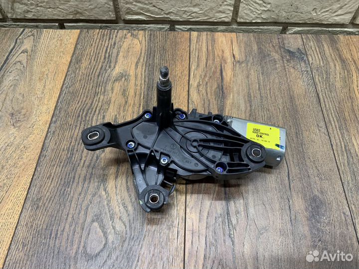 Ford Explorer Моторчик стеклоочистителя задний