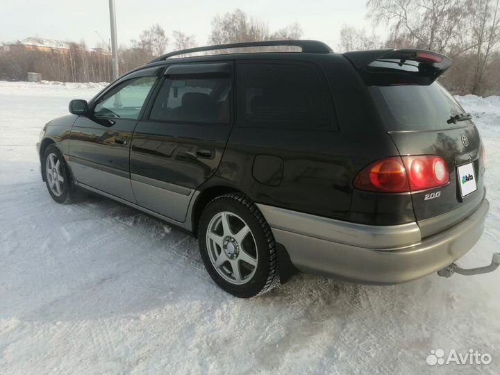 Toyota Caldina 2.0 AT, 1998, 250 000 км