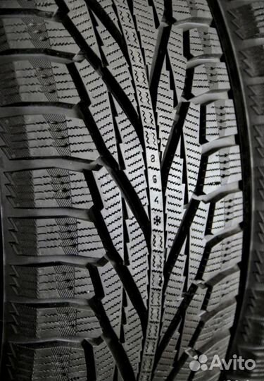 Nokian Tyres Hakkapeliitta R2 SUV 235/55 R19 105R