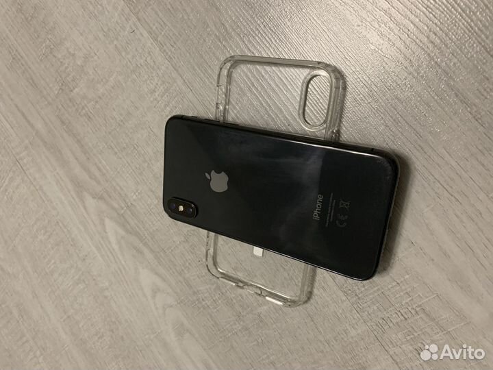 iPhone X, 64 ГБ