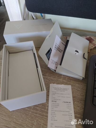 Asus zenfone 10 8/256
