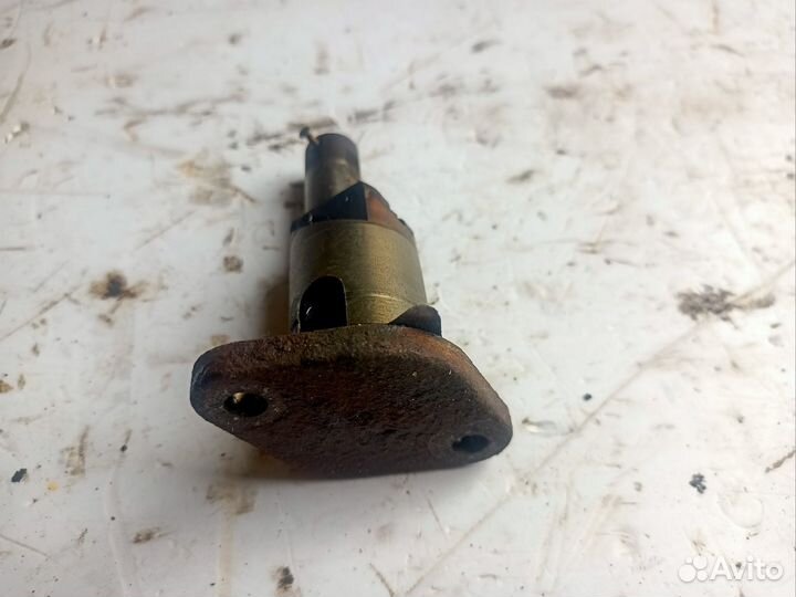 Натяжитель цепи грм Toyota Corolla 150 1,6