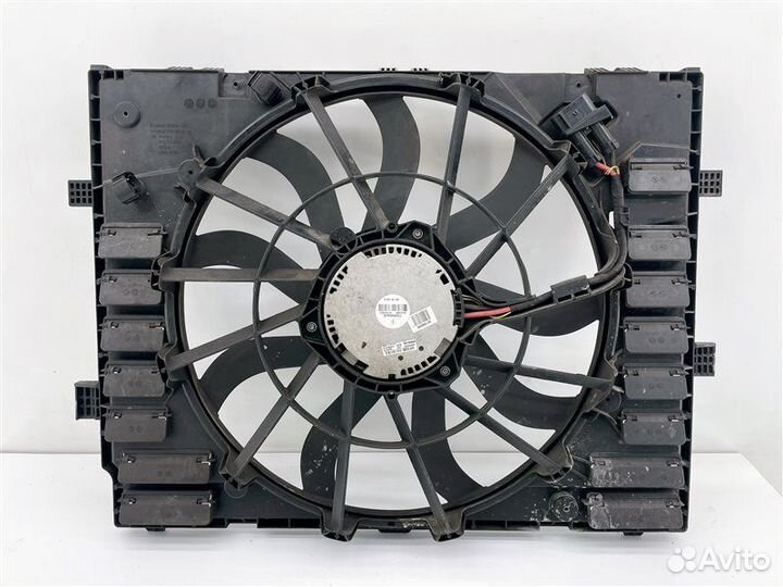 Вентилятор радиатора в сборе Porsche Cayenne 958