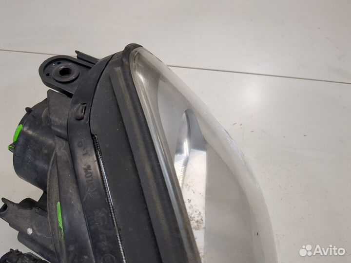 Фара (передняя) Hyundai Tucson 1, 2007