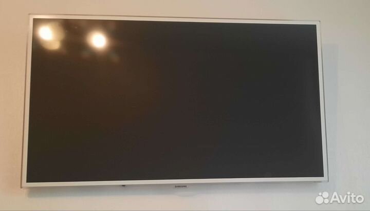 Телевизор samsung