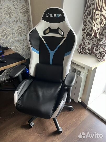 Игровое кресло компьютерное