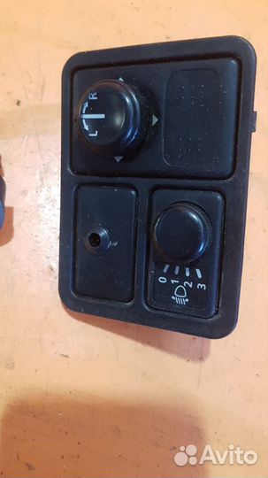 Кнопка на Nissan Almera Classic