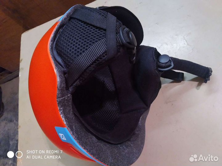 Шлем для горнолыжного снаряжения