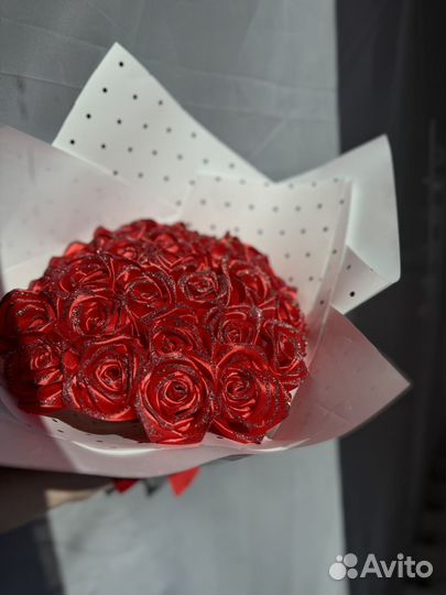 Букеты из атласных лент, ручная работа