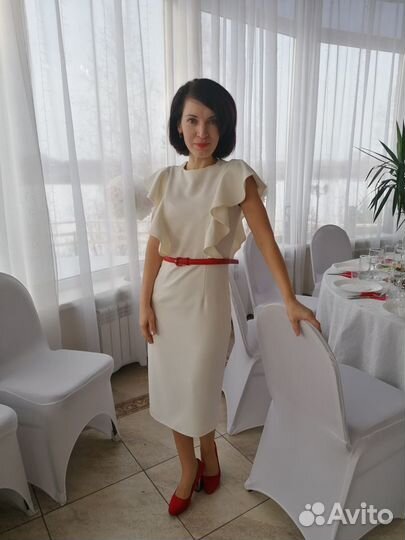 Ведущая (тамада) и ди-джей