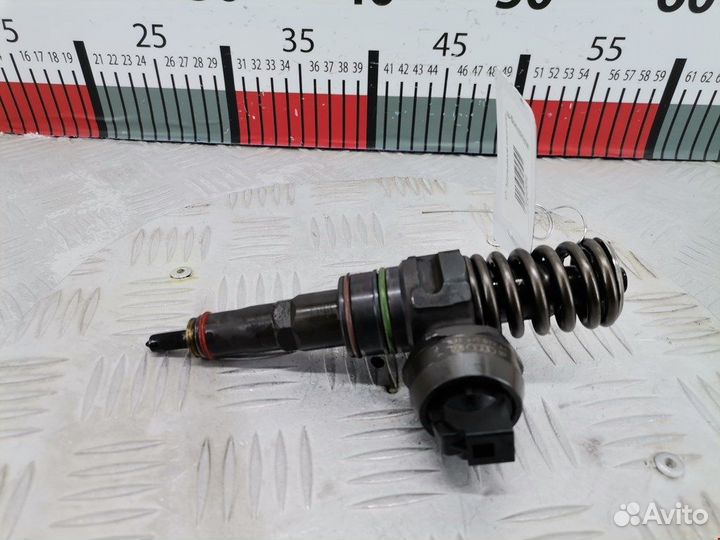 Форсунка для Volkswagen Golf 4