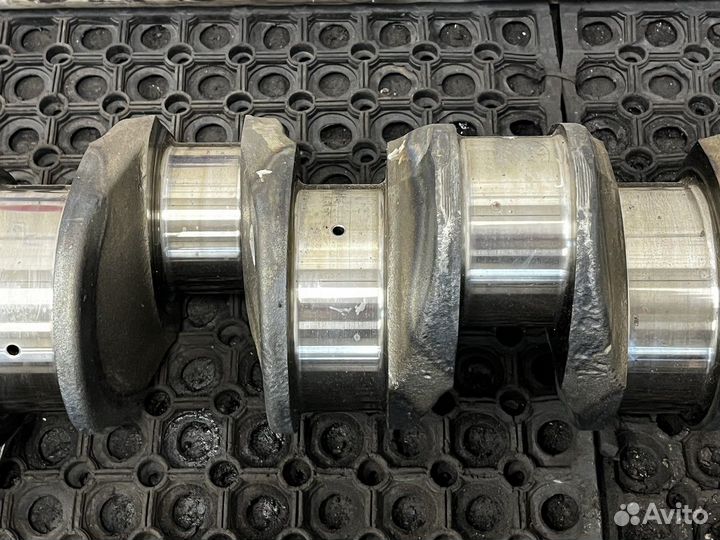 Коленвал MX340U1 даф