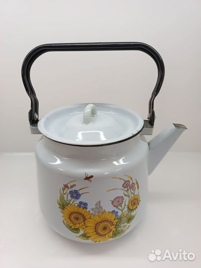 Чайник эмалированный новый