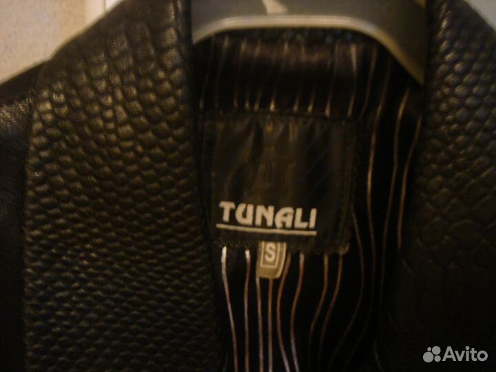 Куртка кожаная