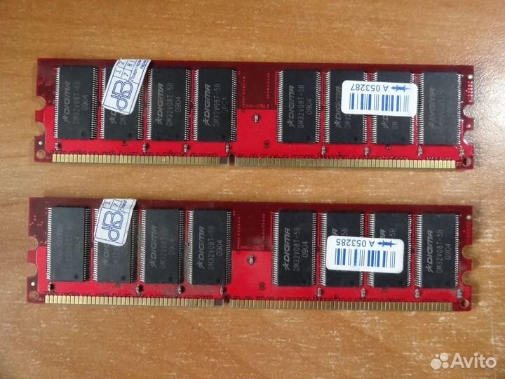 Две планки памяти