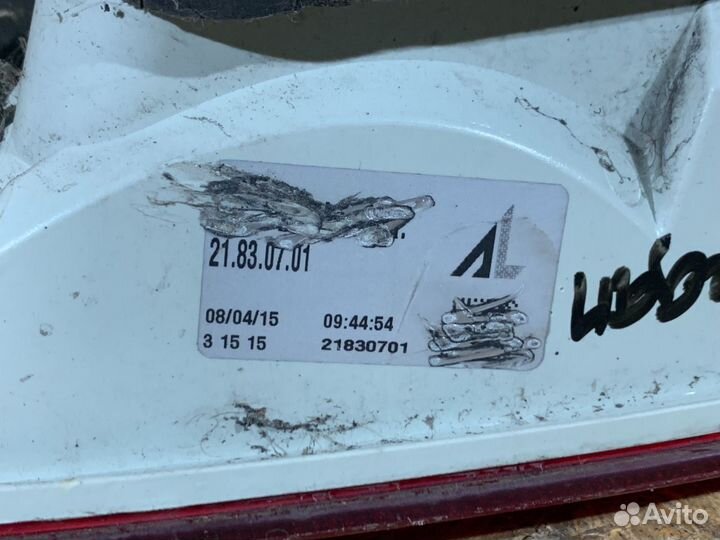 Фонарь задний левый BMW 3 E90/E91/E92/E93 21830701