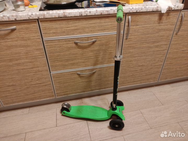 Самокат maxi micro
