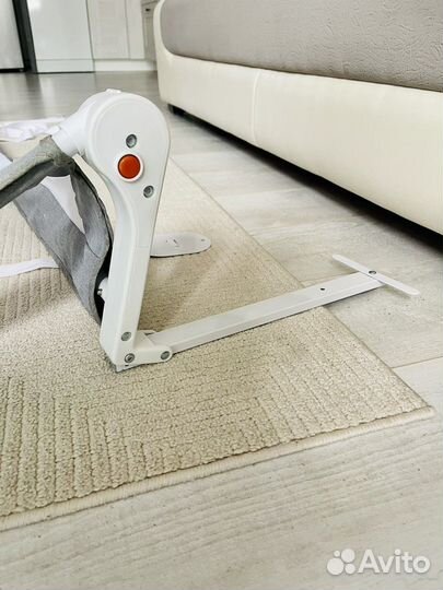 Защитный барьер для кровати Lionelo Hanna