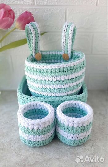 Корзины вязаные из трикотажной пряжи