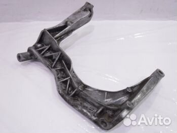 Кронштейн двигателя Хонда