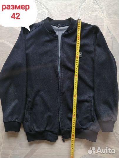 Отдам рубашки и кофту на мальчика за вкусняшку