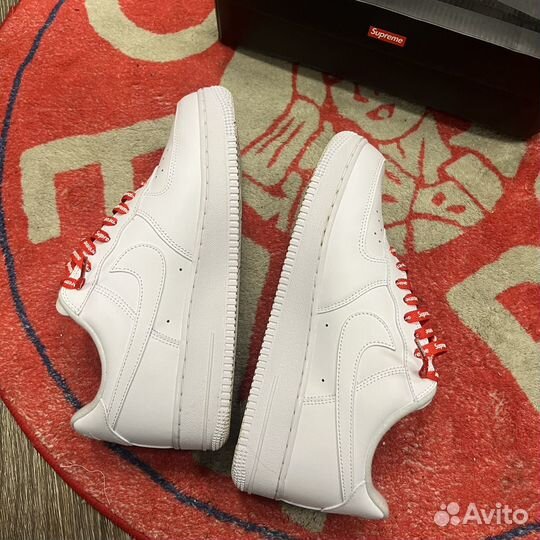 Nike air force supreme white