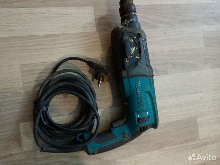 Перфоратор makita