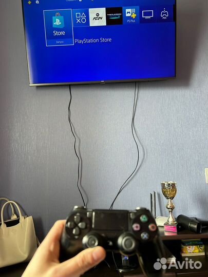 Sony ps4 Slim 1tb