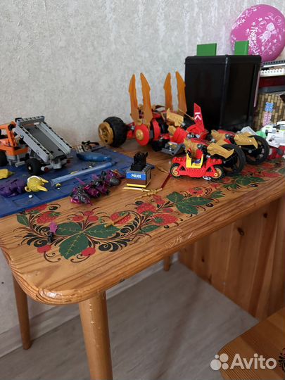 Детский стол со стулом