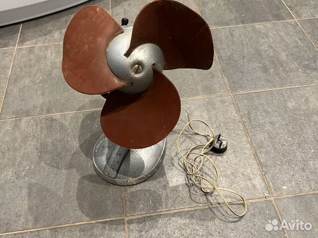 Вентилятор ретро работающий