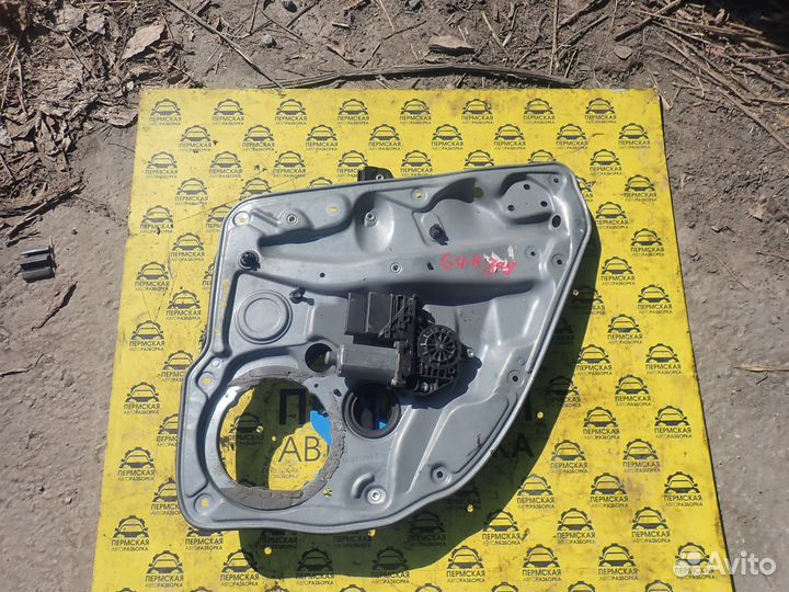 Стеклоподъемник электр. задний правый VW Golf 4