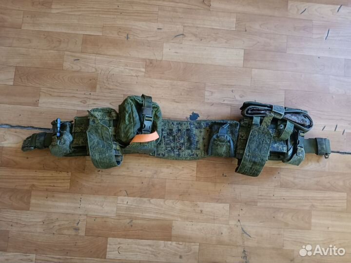 Пояс R-carbid emp с капами и подсумками