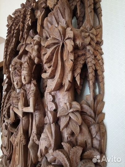 Резное панно Индонезия