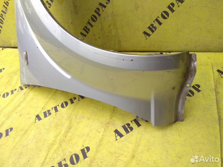 Крыло переднее правое Nissan Pathfinder (R51M)
