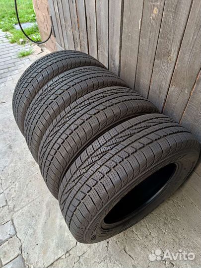 Goodyear Assurance 215/65 R16
