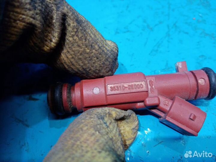 Форсунка топливная Kia Sportage QL G4NA 2016