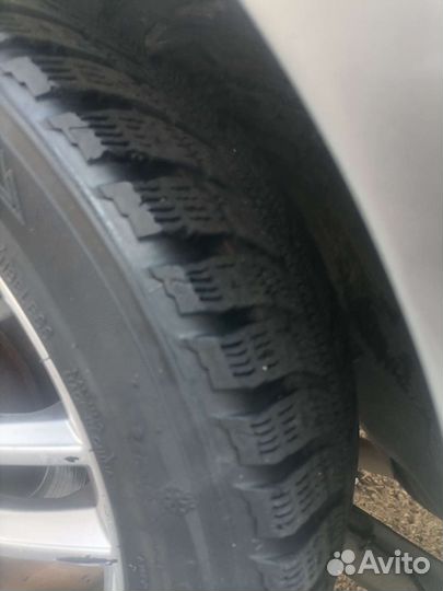 Kumho I'Zen KW22 R16