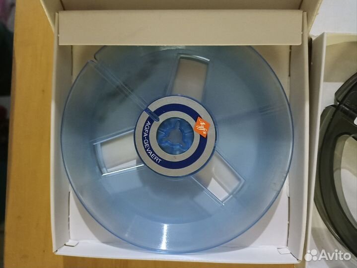 Лента магнитная на бобинах катушки