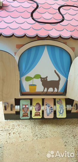 Busy Box (Бизи бокс) Бизиборд Бизидом