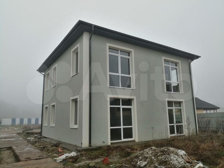 Дом 188 м² на участке 6 сот.